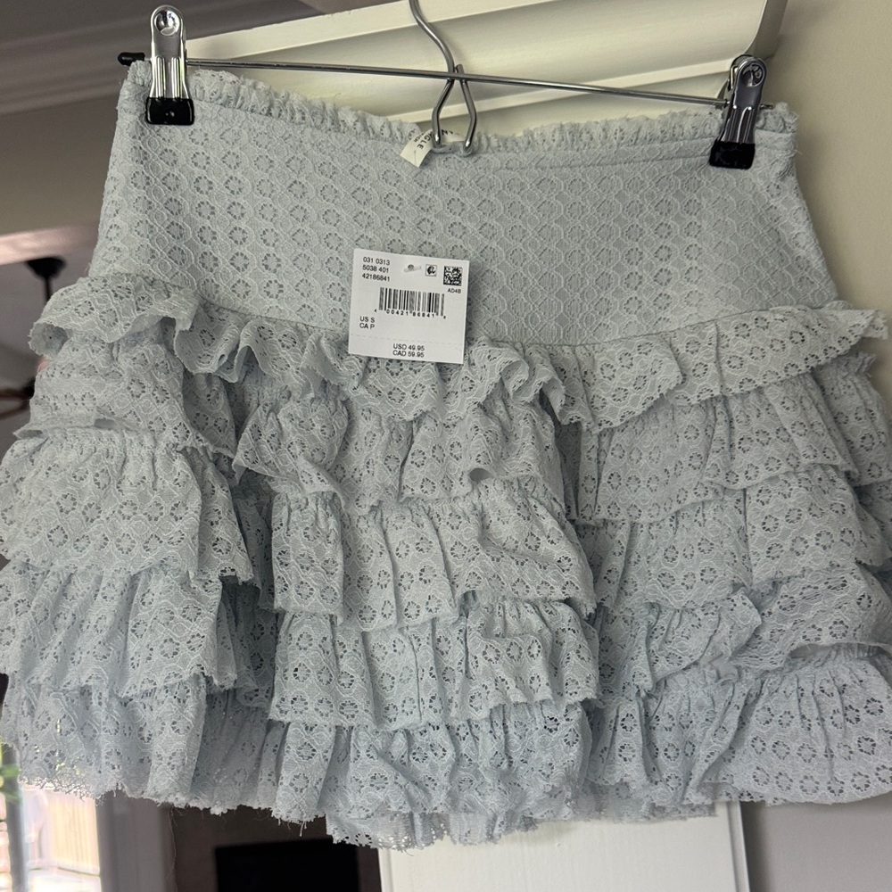 Lace Ruffle Skirt - Light blue